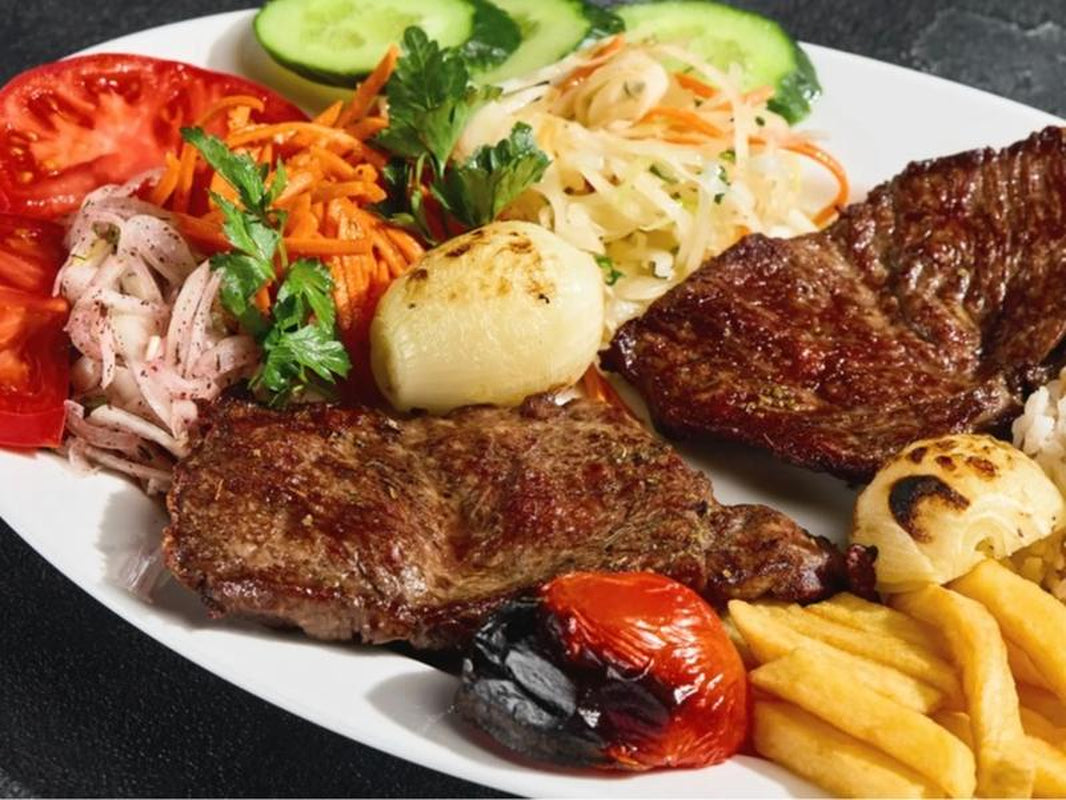 Liquid Gold Garlic Butter Is a Hand Crafted for Chefs & Home Cooks Flavor Traditional Dip Sauce